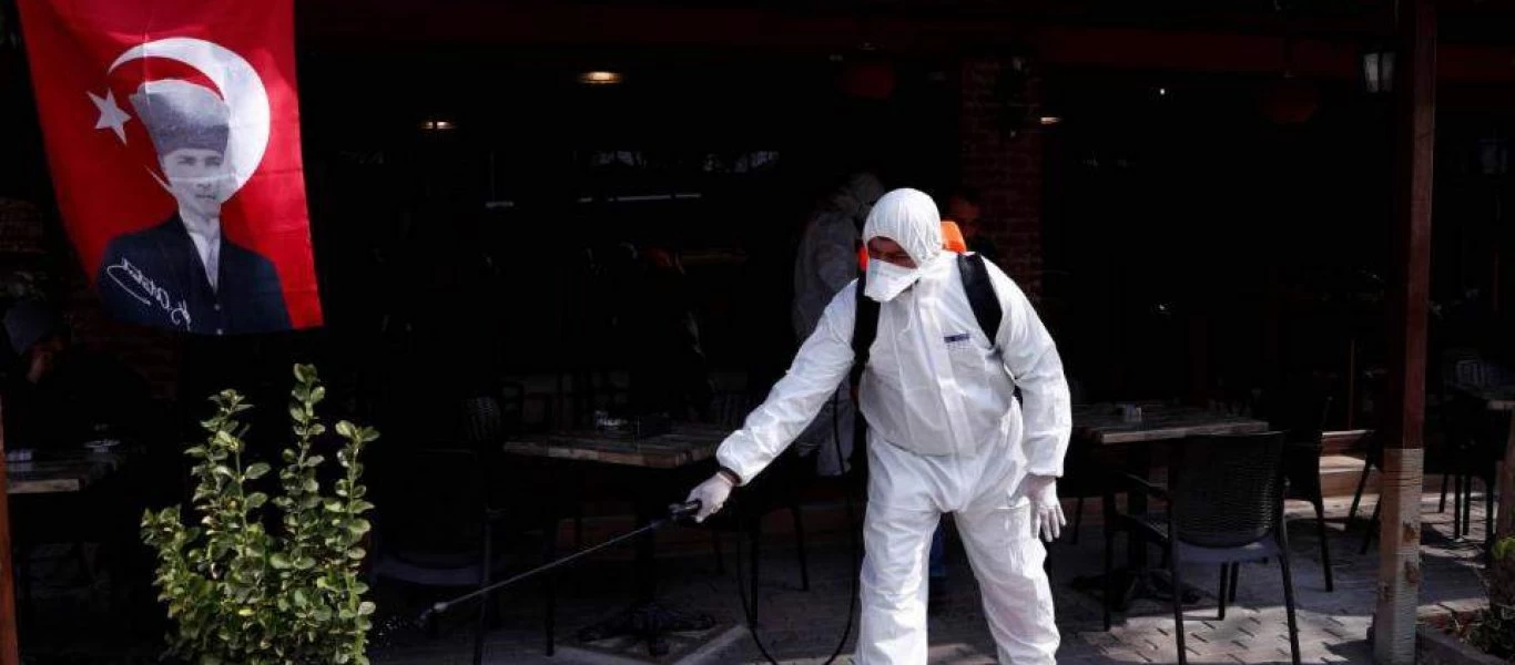 Η Τουρκία σχεδιάζει να εμβολιάσει 50 εκατομμύρια πολίτες πριν το φθινόπωρο